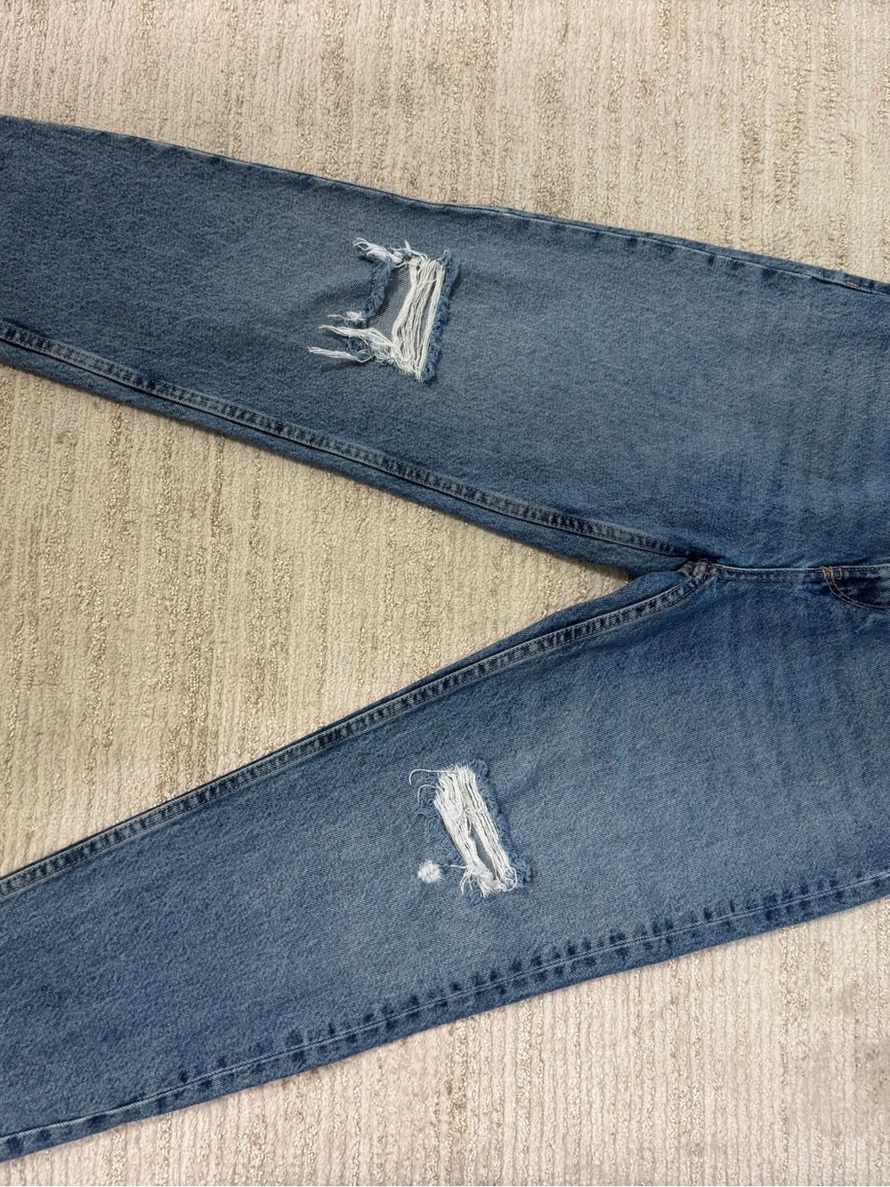 Jean ZARA Distressed Straight Leg Jeans Women’s US 8 (EUR 40) Blue Denim Classic